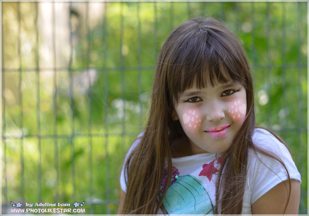 PAINTING ON FACE 6